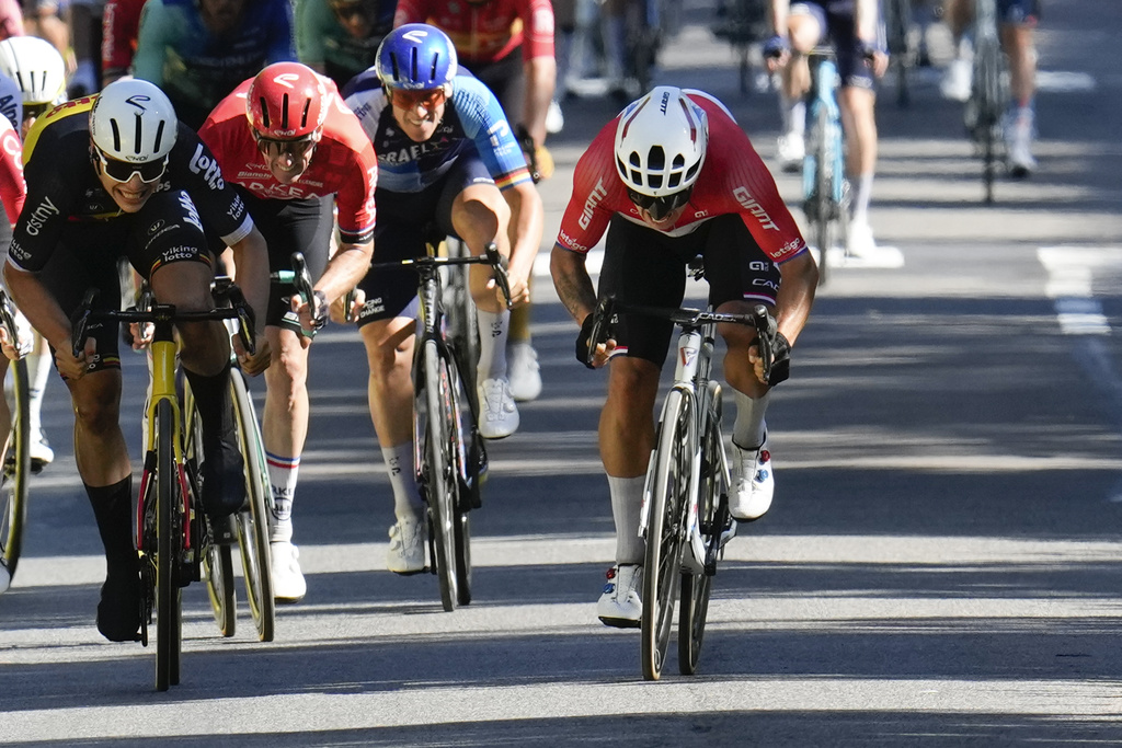Dutch sprinter Groenewegen wins Tour de France Stage 6 in a photo ...